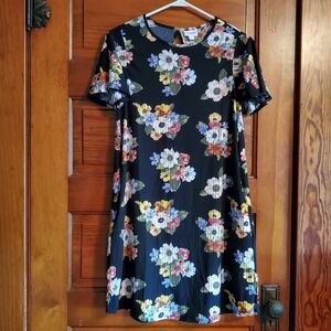 LuLaRoe Roselyn NWT